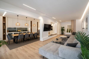 Kolonaki Upscale 4 bedroom Luxury Apartment